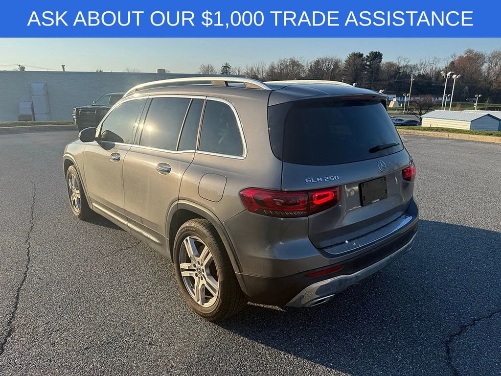 Used 2021 Mercedes-Benz GLB 250 4MATIC image 6