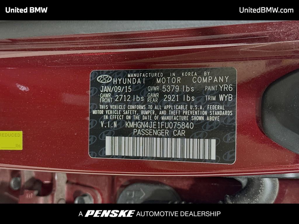 Used 2015 Hyundai Genesis 3.8 w/ Option Group 04 RWD image 15