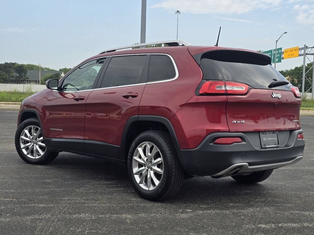 Used 2017 Jeep Cherokee Limited AWD/4WD image 13