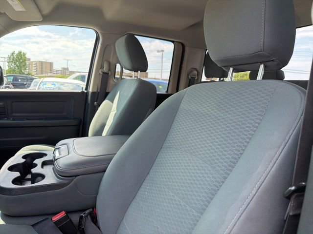 Used 2018 RAM 1500 Express AWD/4WD image 14