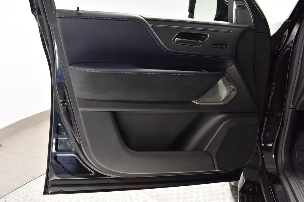 New 2026 INFINITI QX80 4WD w/ Sport Exterior Package image 10