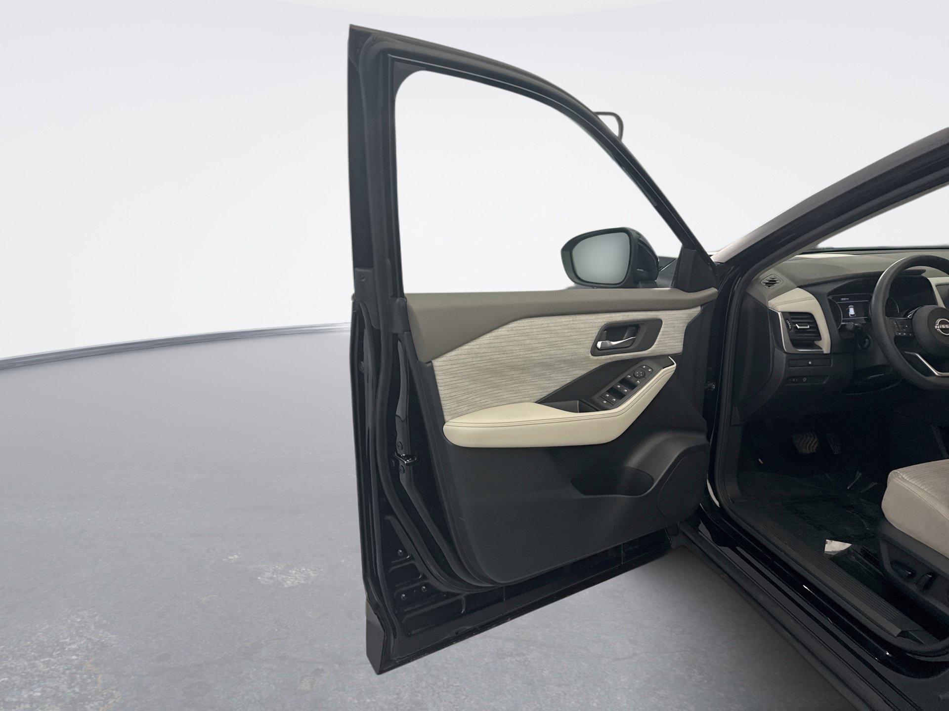 Used 2023 Nissan Rogue SV AWD/4WD image 9