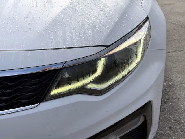 Used 2019 Kia Optima S w/ S Panoramic Sunroof Package image 9