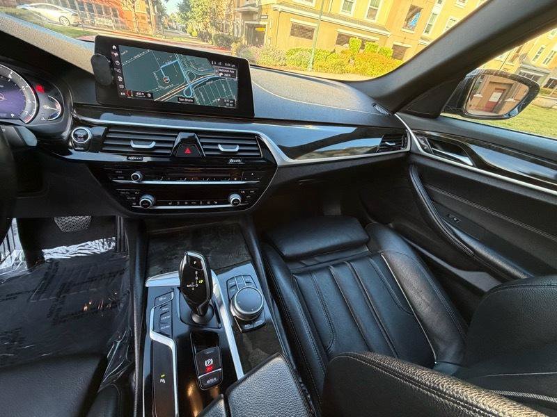 Used 2017 BMW 530i RWD image 71