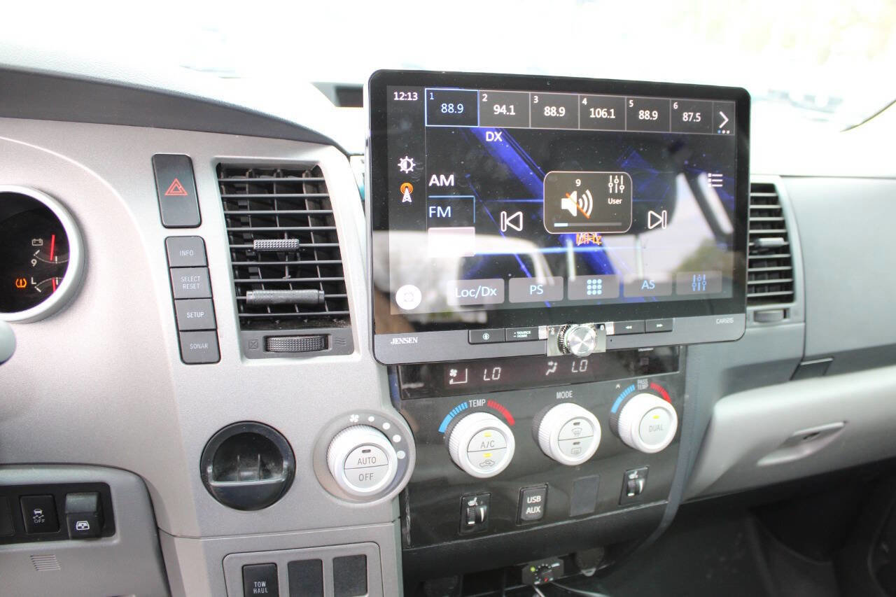Used 2013 Toyota Tundra Limited w/ Memory Pkg RWD image 15