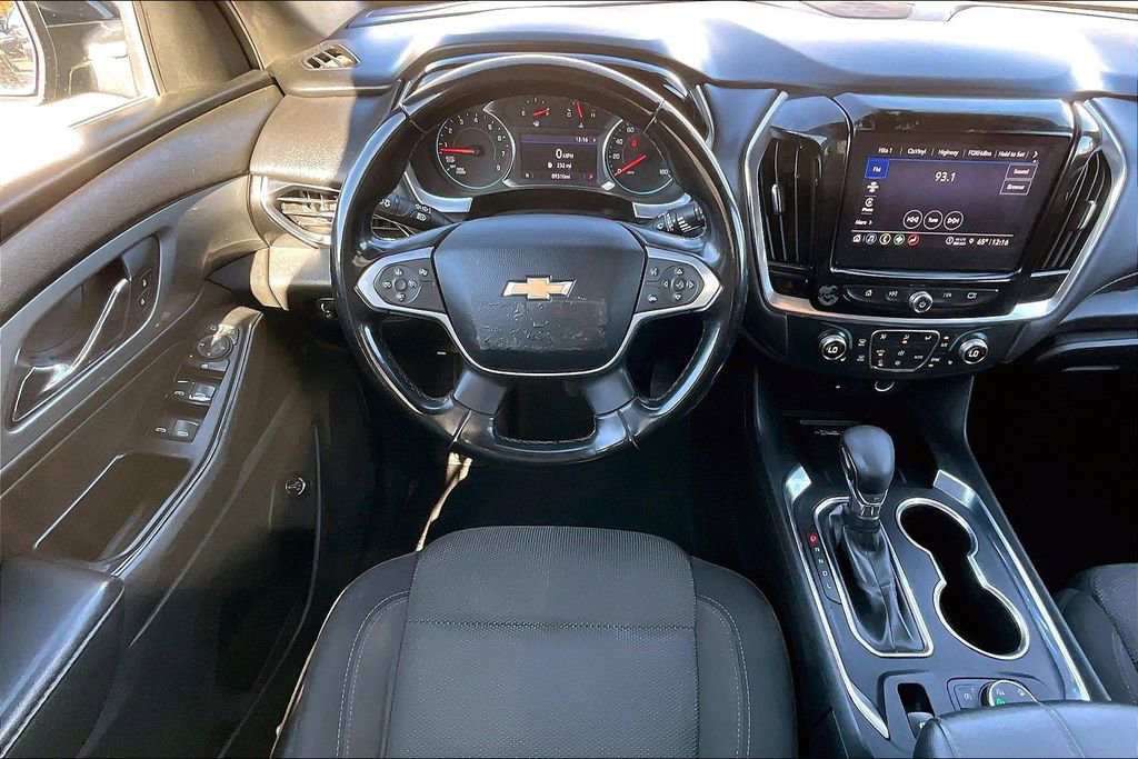 Used 2023 Chevrolet Traverse LT AWD/4WD image 5