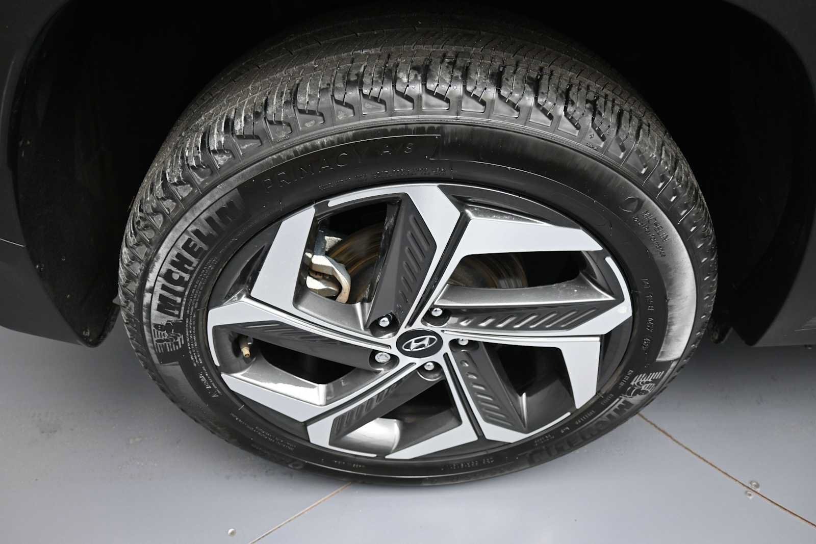 Used 2024 Hyundai Tucson Limited AWD/4WD image 11