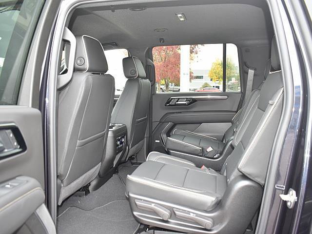 New 2026 Chevrolet Suburban Premier image 8