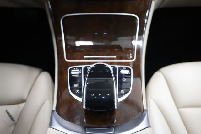 Used 2018 Mercedes-Benz GLC 300 4MATIC image 42