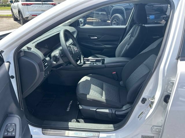 Used 2026 Nissan Sentra SV w/ SV Convenience Package FWD image 19