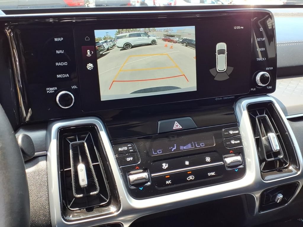 Certified 2023 Kia Sorento SX FWD image 18
