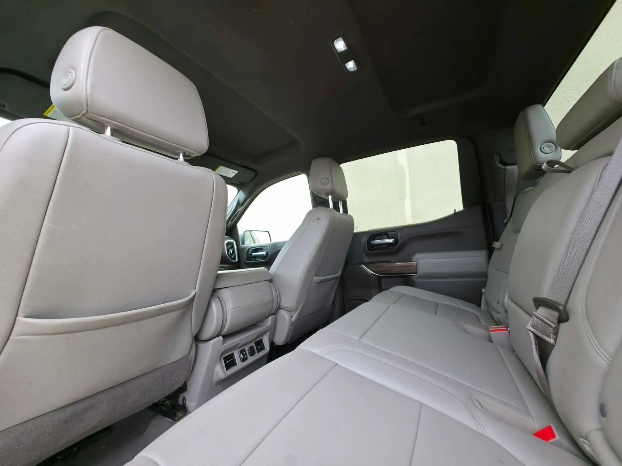 Used 2022 Chevrolet Silverado 1500 LT w/ Texas Edition Plus AWD/4WD image 13
