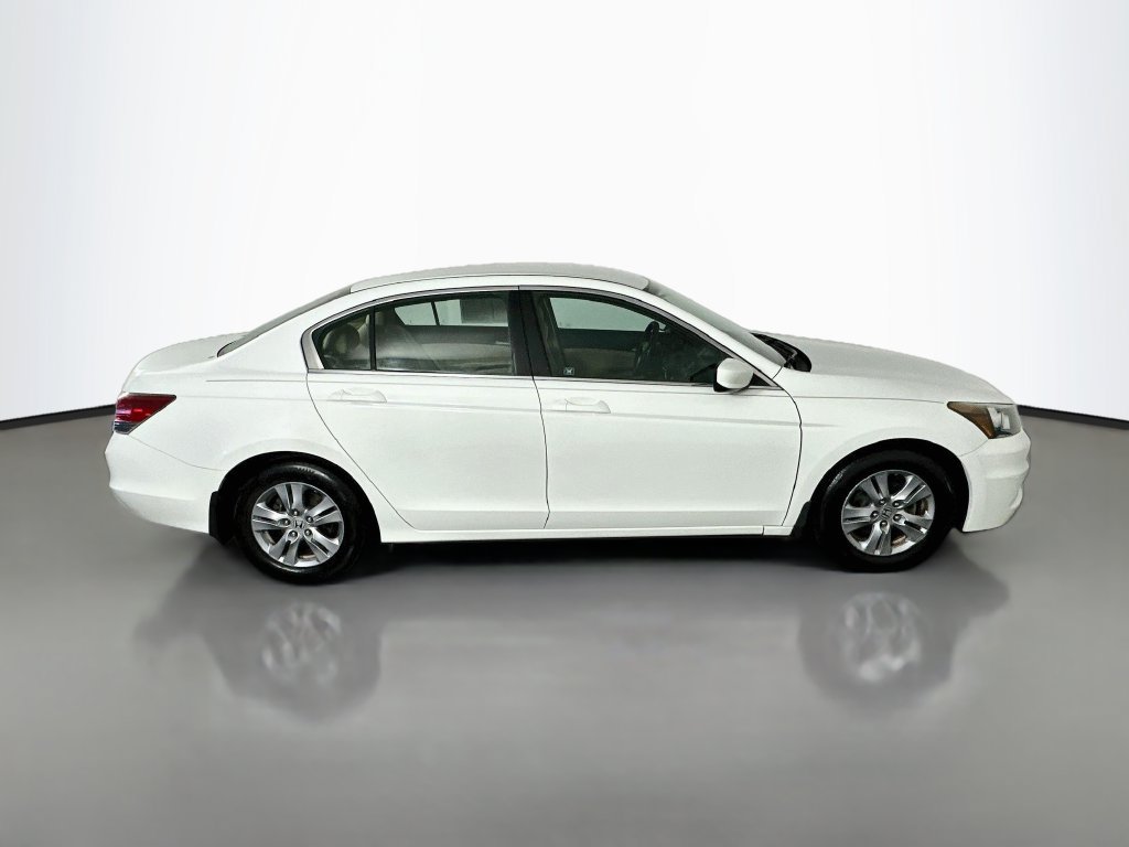 Used 2011 Honda Accord LX-P image 8