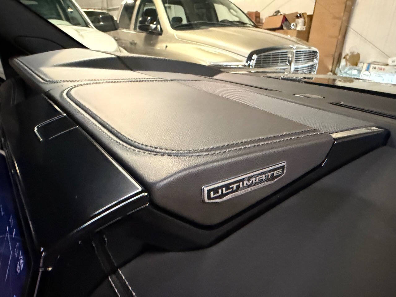 Used 2026 GMC Yukon Denali Ultimate AWD/4WD image 56