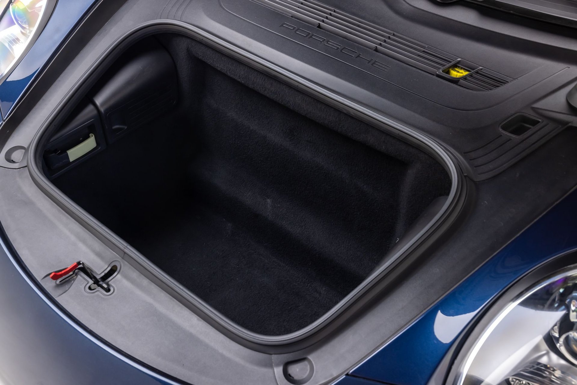 Used 2014 Porsche 911 Carrera image 18