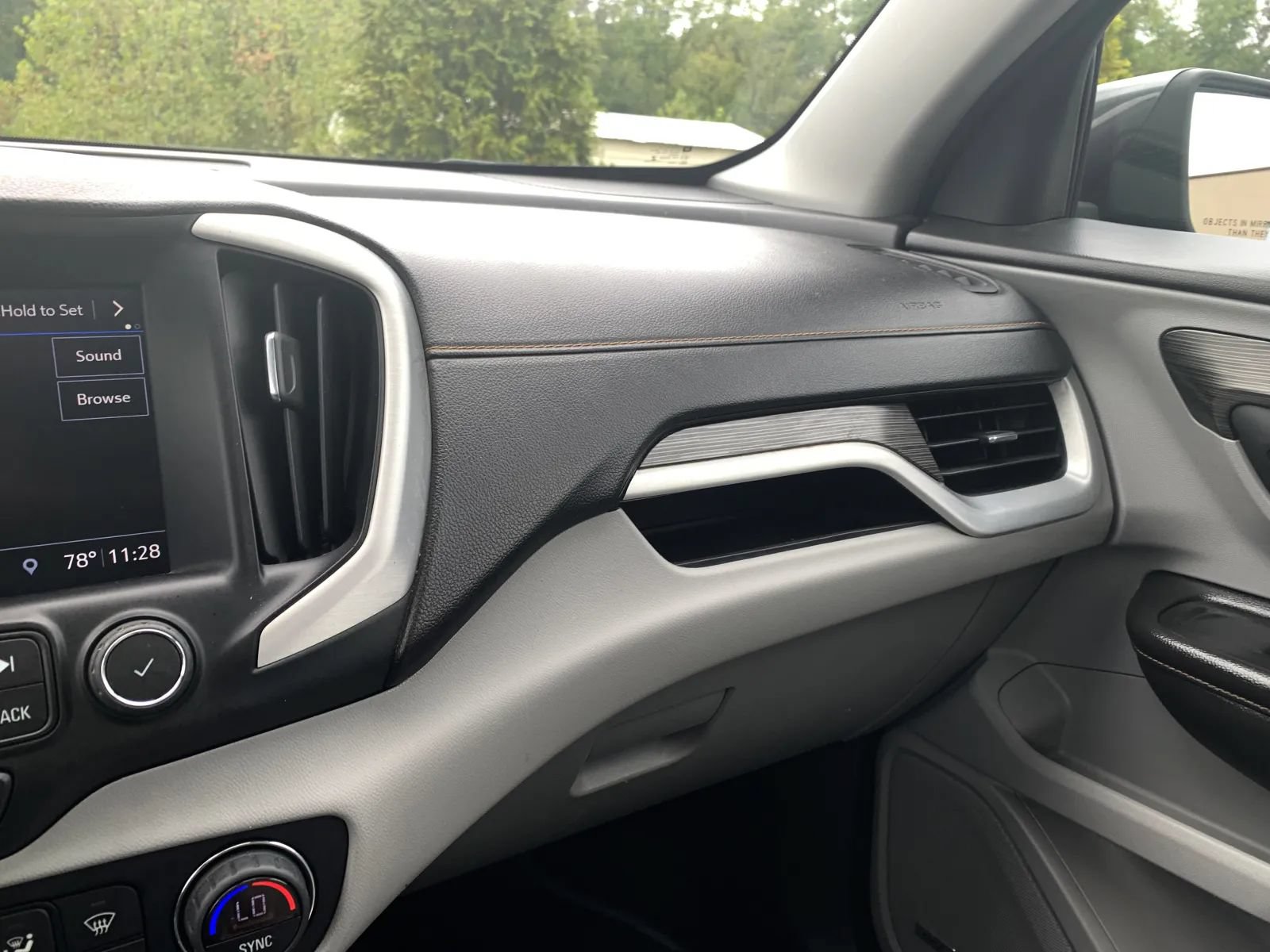 Used 2021 GMC Terrain SLT w/ Infotainment Package II AWD/4WD image 20