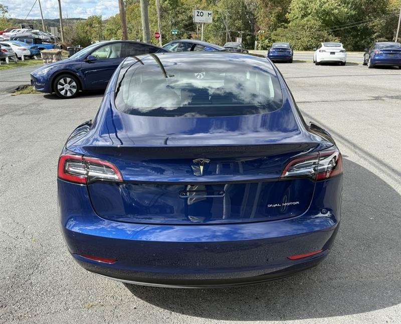Used 2022 Tesla Model 3 Long Range AWD/4WD image 4