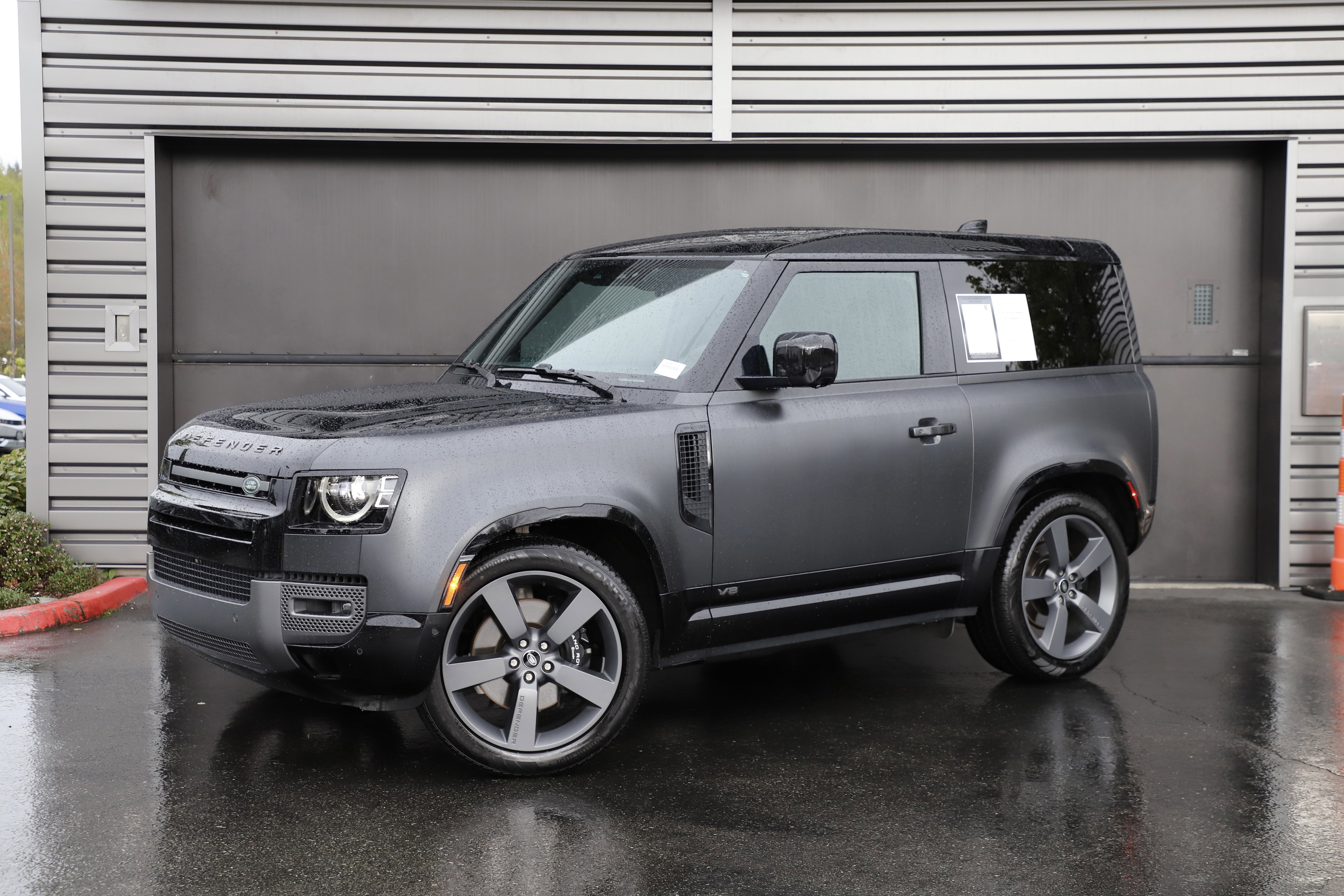 Used 2023 Land Rover Defender 90 Carpathian Edition image 1