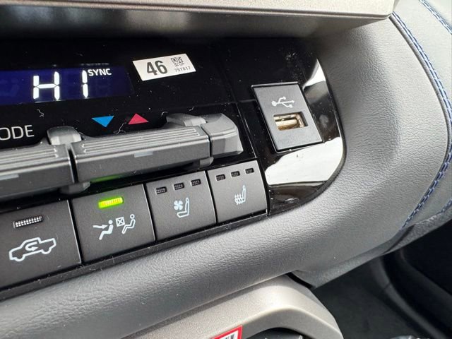 New 2026 Toyota Tundra Platinum w/ TRD Off-Road Package image 16