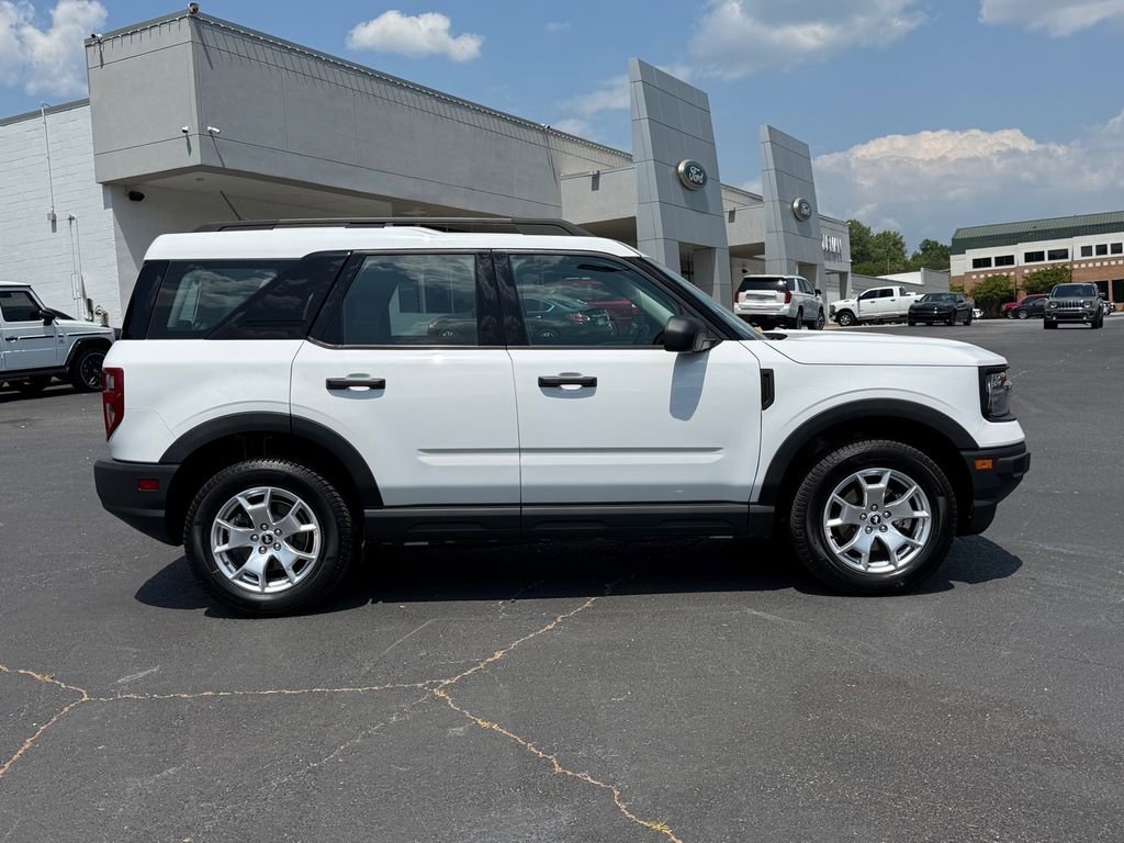 Used 2023 Ford Bronco Sport AWD/4WD image 3