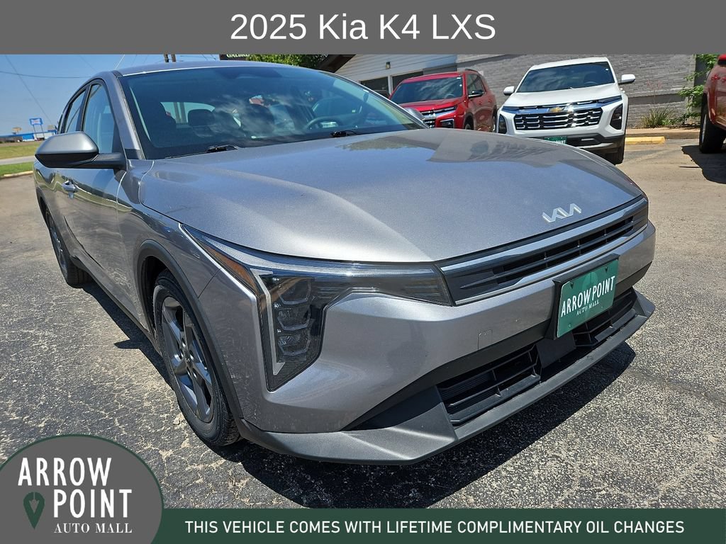 Used 2025 Kia K4 FWD image 2