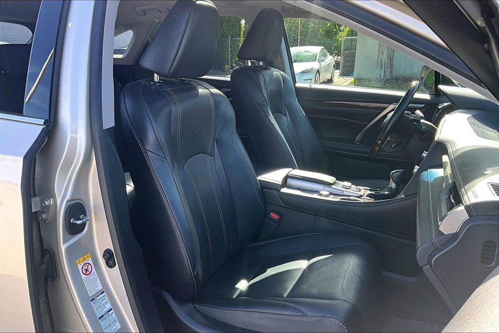 Used 2016 Lexus RX 450h AWD w/ Cold Weather Package image 29