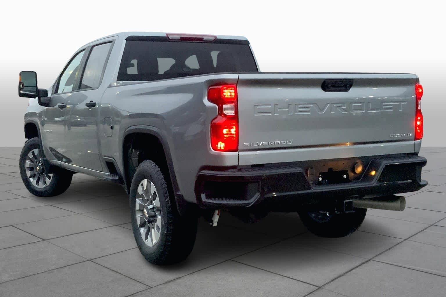 New 2026 Chevrolet Silverado 2500 Custom w/ Custom Value Package image 12