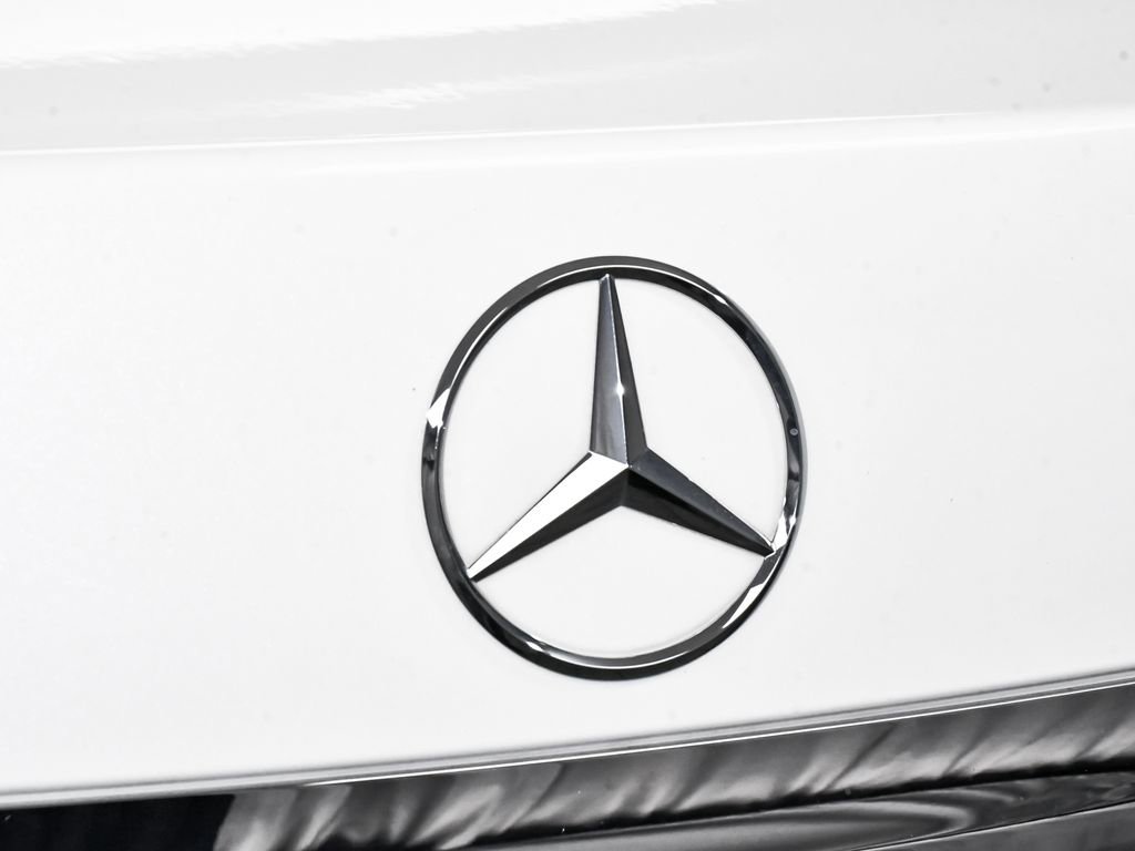 Used 2023 Mercedes-Benz S 500 4MATIC w/ Warmth & Comfort Package image 98