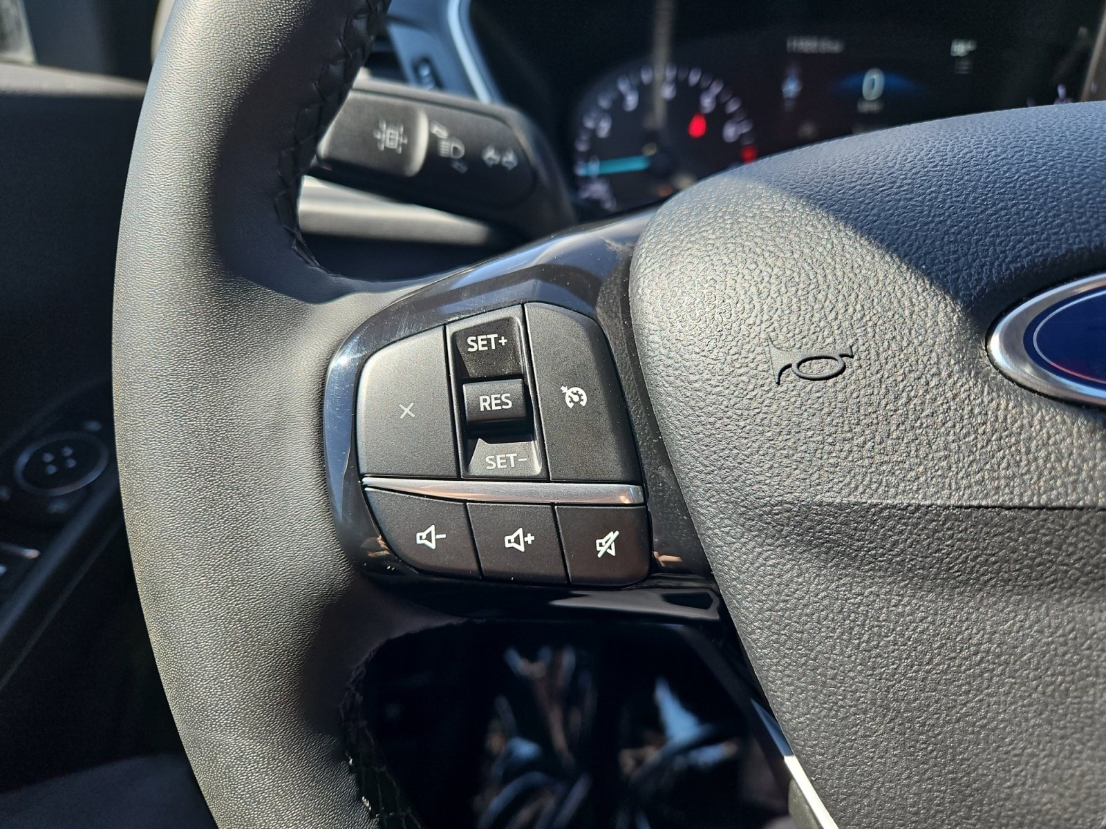 Used 2021 Ford Escape SE w/ Convenience Package AWD/4WD image 24