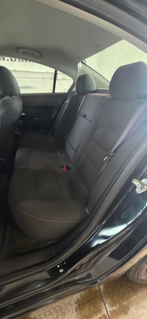 Used 2012 Chevrolet Cruze LT image 24