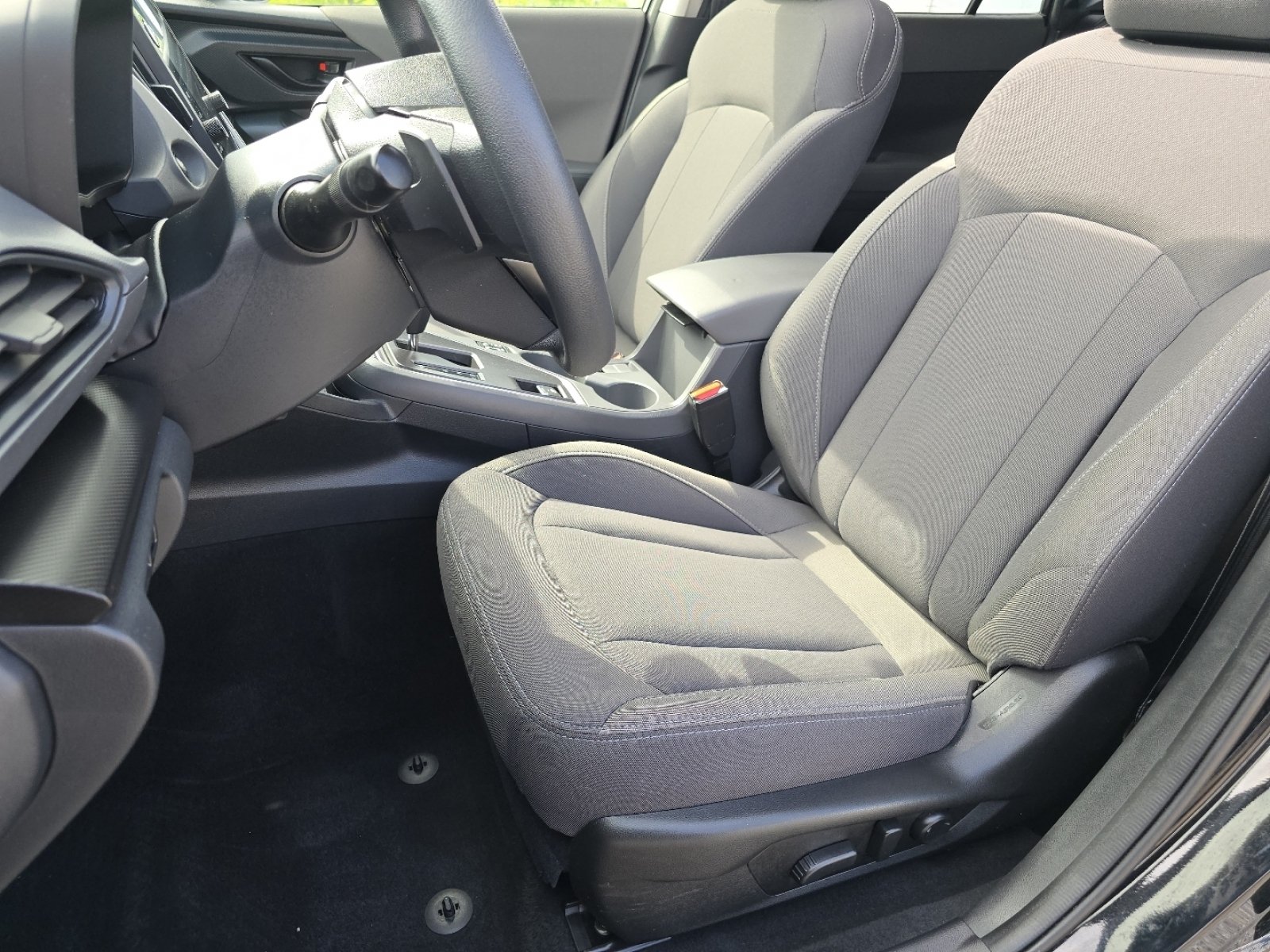 Used 2025 Subaru Crosstrek 2.5i Premium AWD/4WD image 26