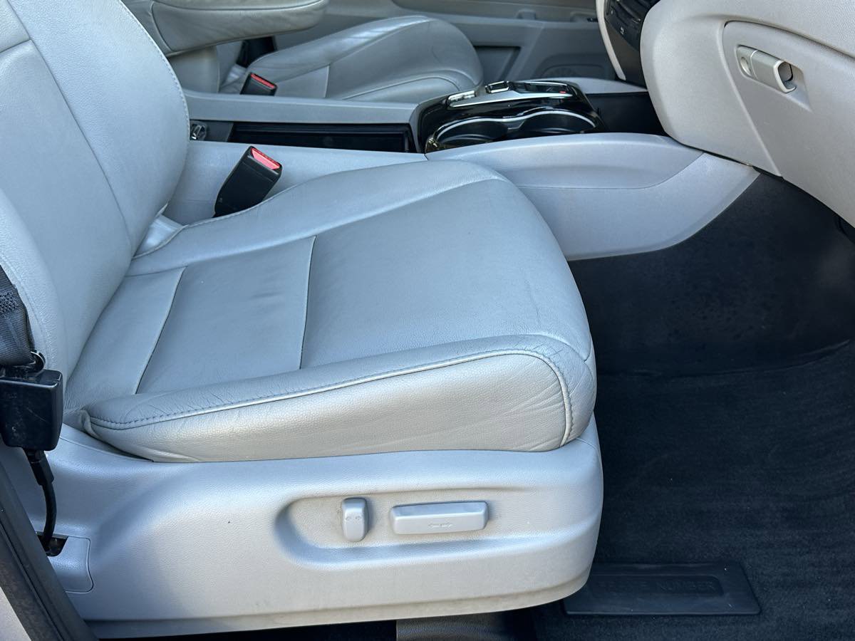 Used 2019 Honda Pilot Touring image 12
