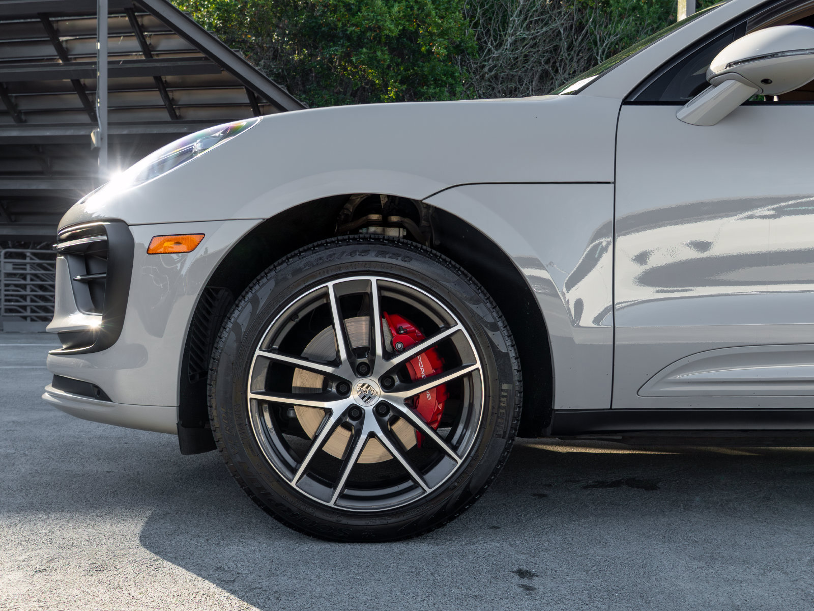 Certified 2023 Porsche Macan S AWD/4WD image 13