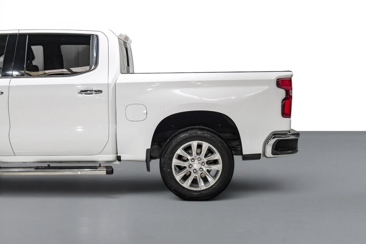 Used 2021 Chevrolet Silverado 1500 LTZ RWD image 11