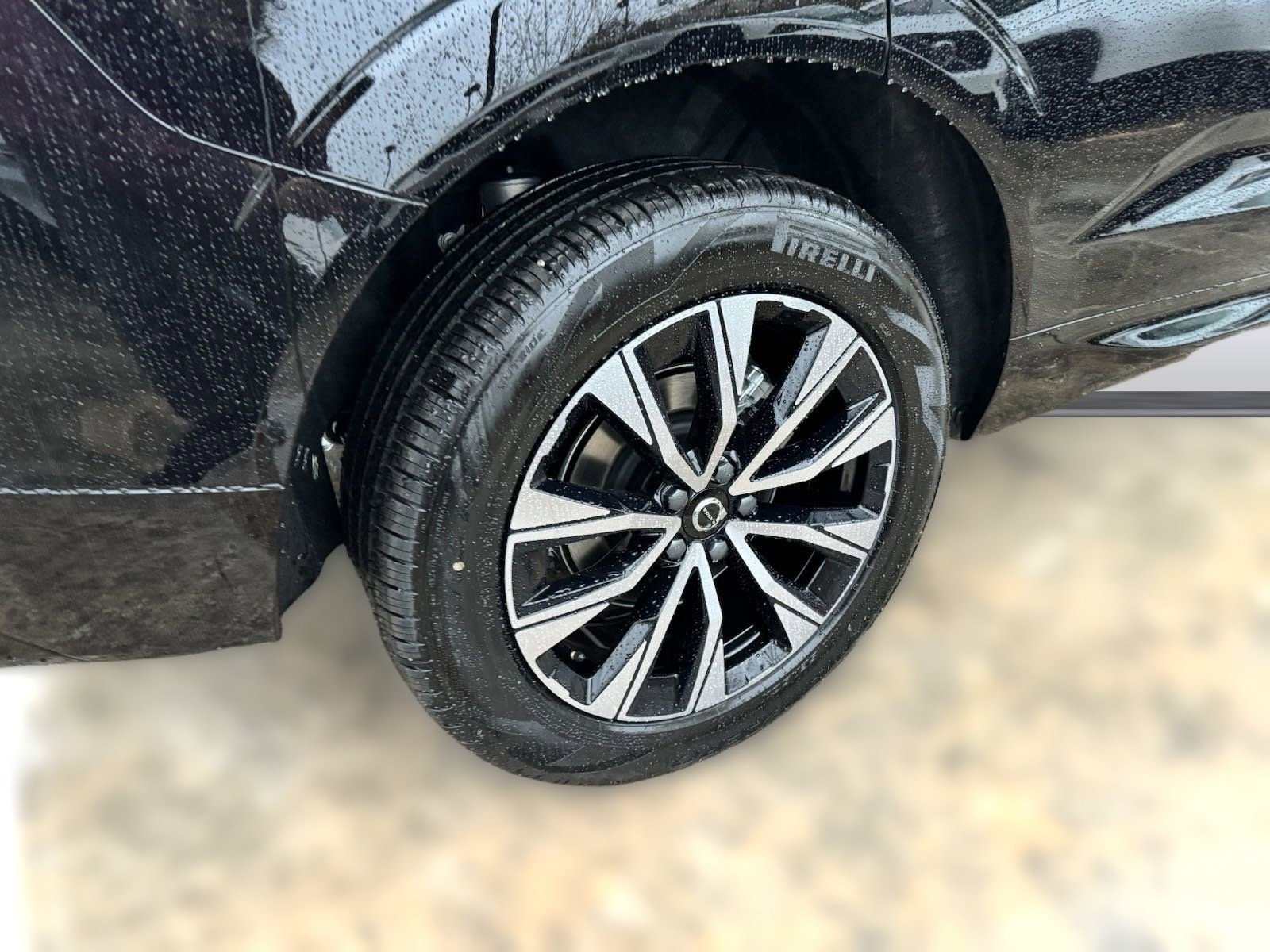 New 2024 Volvo XC60 B5 Core w/ Protection Package Premier AWD/4WD image 27