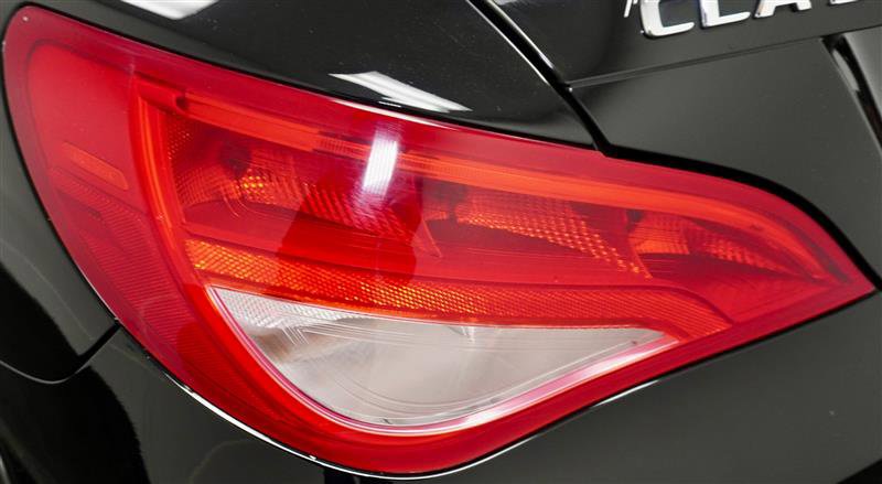 Used 2017 Mercedes-Benz CLA 250 4MATIC image 44