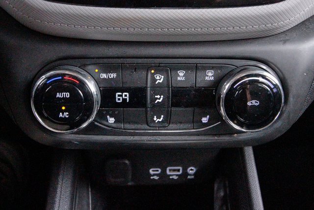 Used 2021 Chevrolet TrailBlazer LT w/ Convenience Package image 18