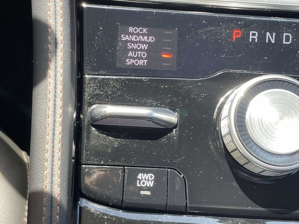 Used 2023 Jeep Grand Cherokee L Summit AWD/4WD image 44