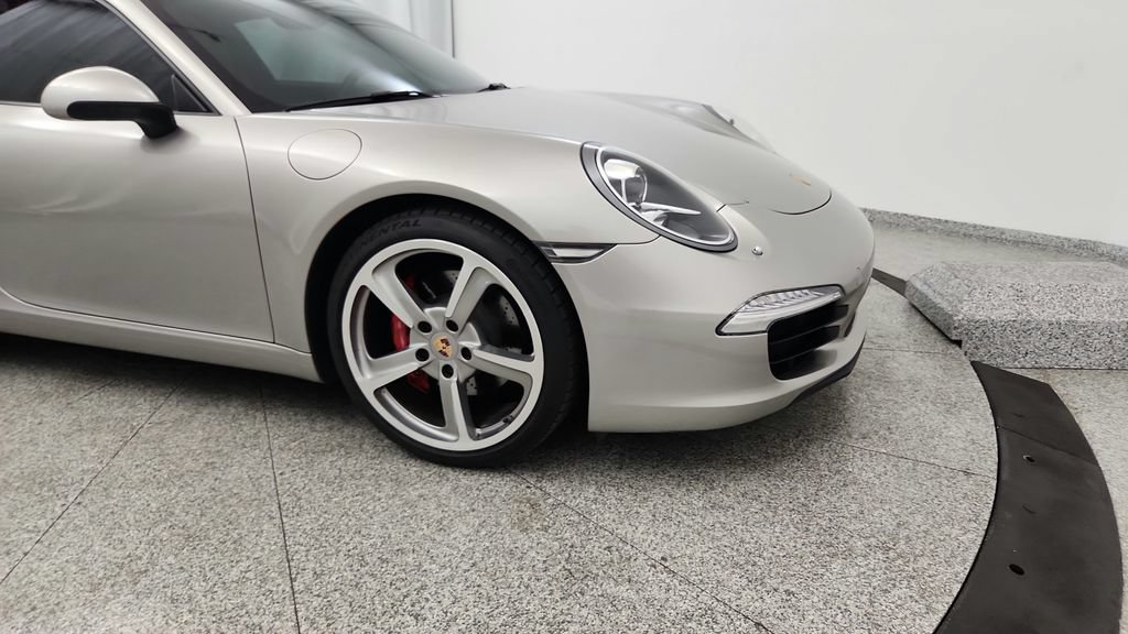 Used 2013 Porsche 911 Carrera S RWD image 23
