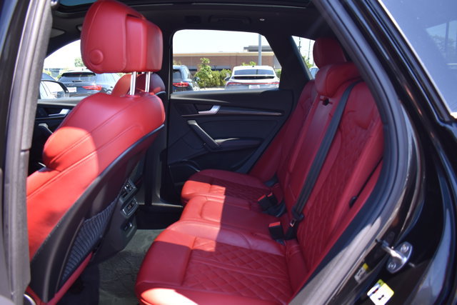 Used 2024 Audi SQ5 Premium Plus AWD/4WD image 25