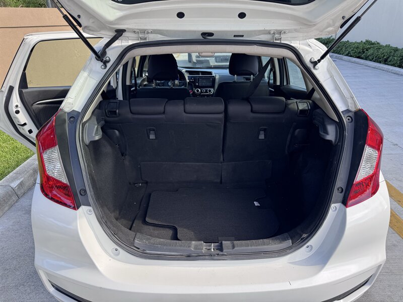 Used 2020 Honda Fit EX image 18