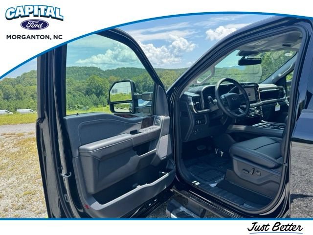 New 2026 Ford F250 Lariat w/ FX4 Off-Road Package AWD/4WD image 11