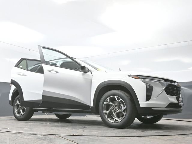 New 2026 Chevrolet Trax LT w/ Driver Confidence Package image 65