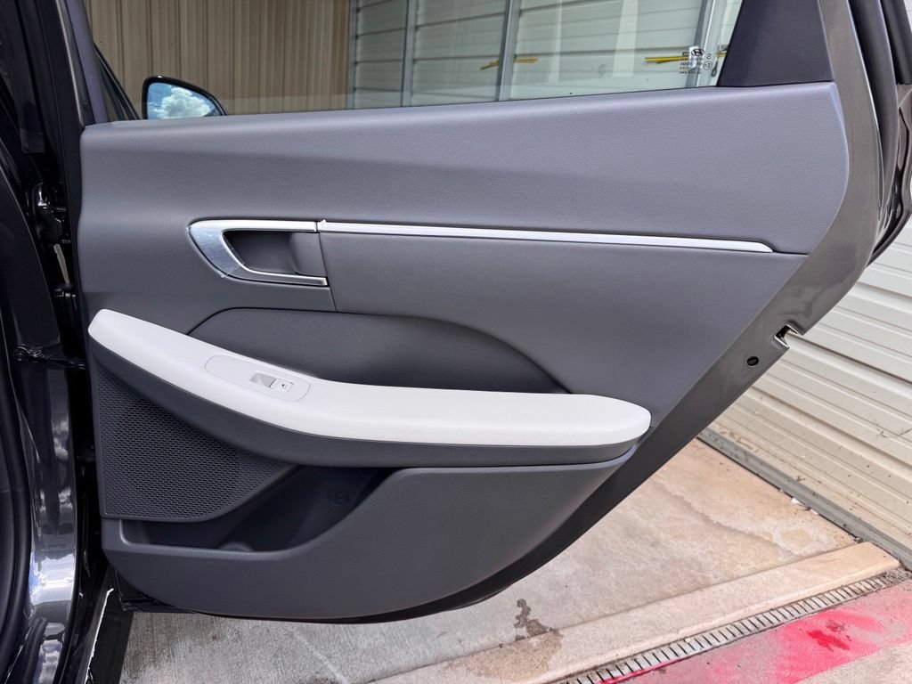 New 2026 Hyundai Sonata SEL FWD image 21