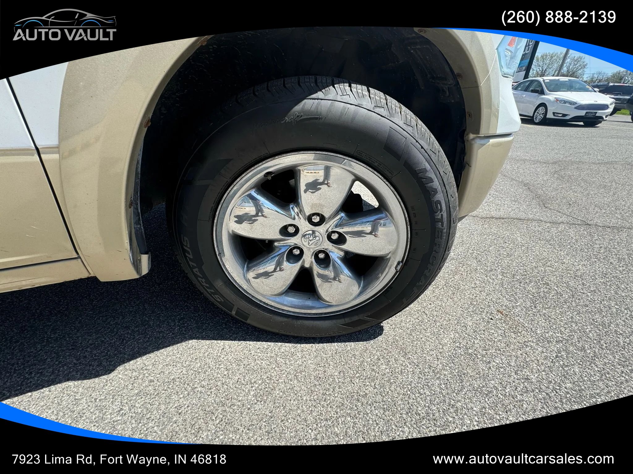 Used 2014 RAM 1500 Laramie Longhorn w/ Convenience Group AWD/4WD image 23