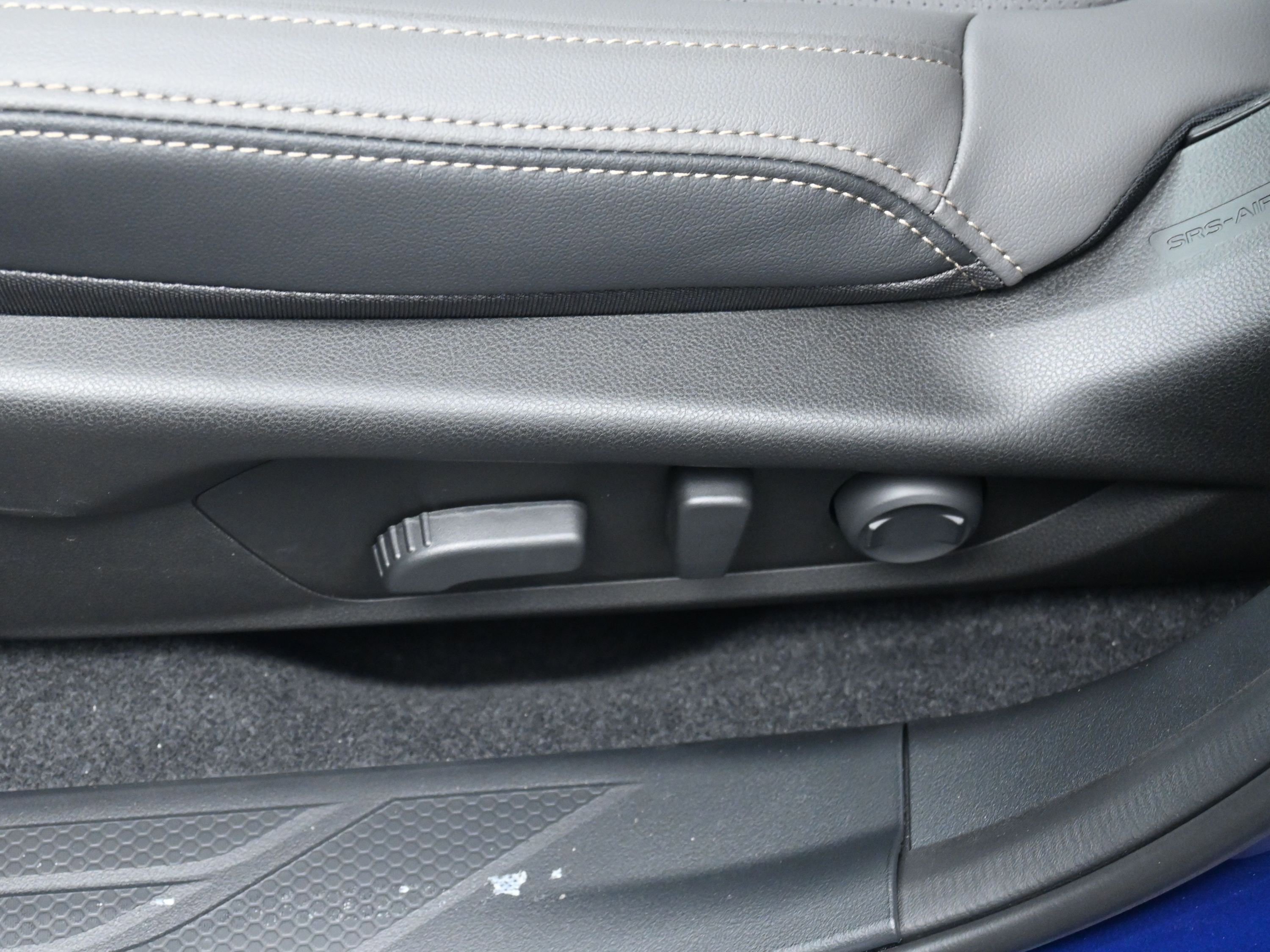 New 2026 Subaru Outback Limited AWD/4WD image 22