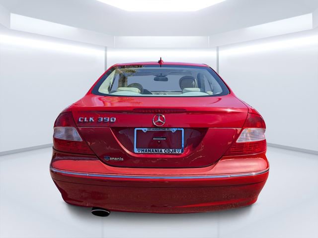 Used 2008 Mercedes-Benz CLK 350 Coupe image 4