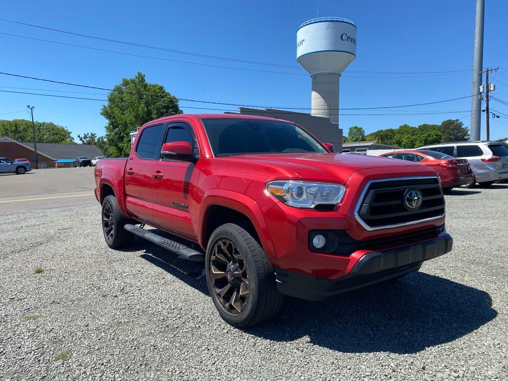 Used 2022 Toyota Tacoma SR5 w/ Technology Package RWD image 9