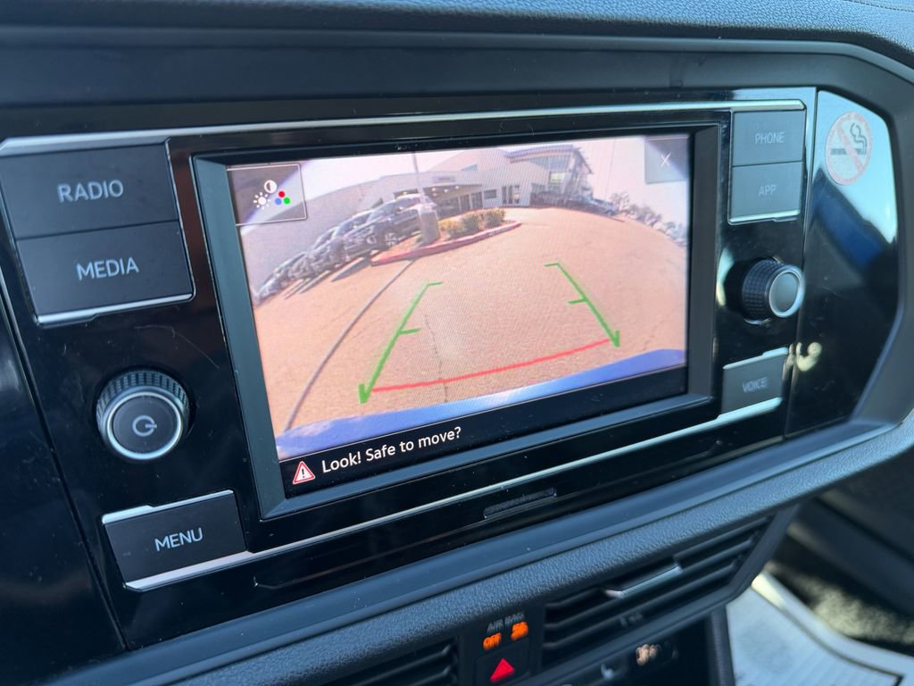 Used 2024 Volkswagen Jetta SE image 20