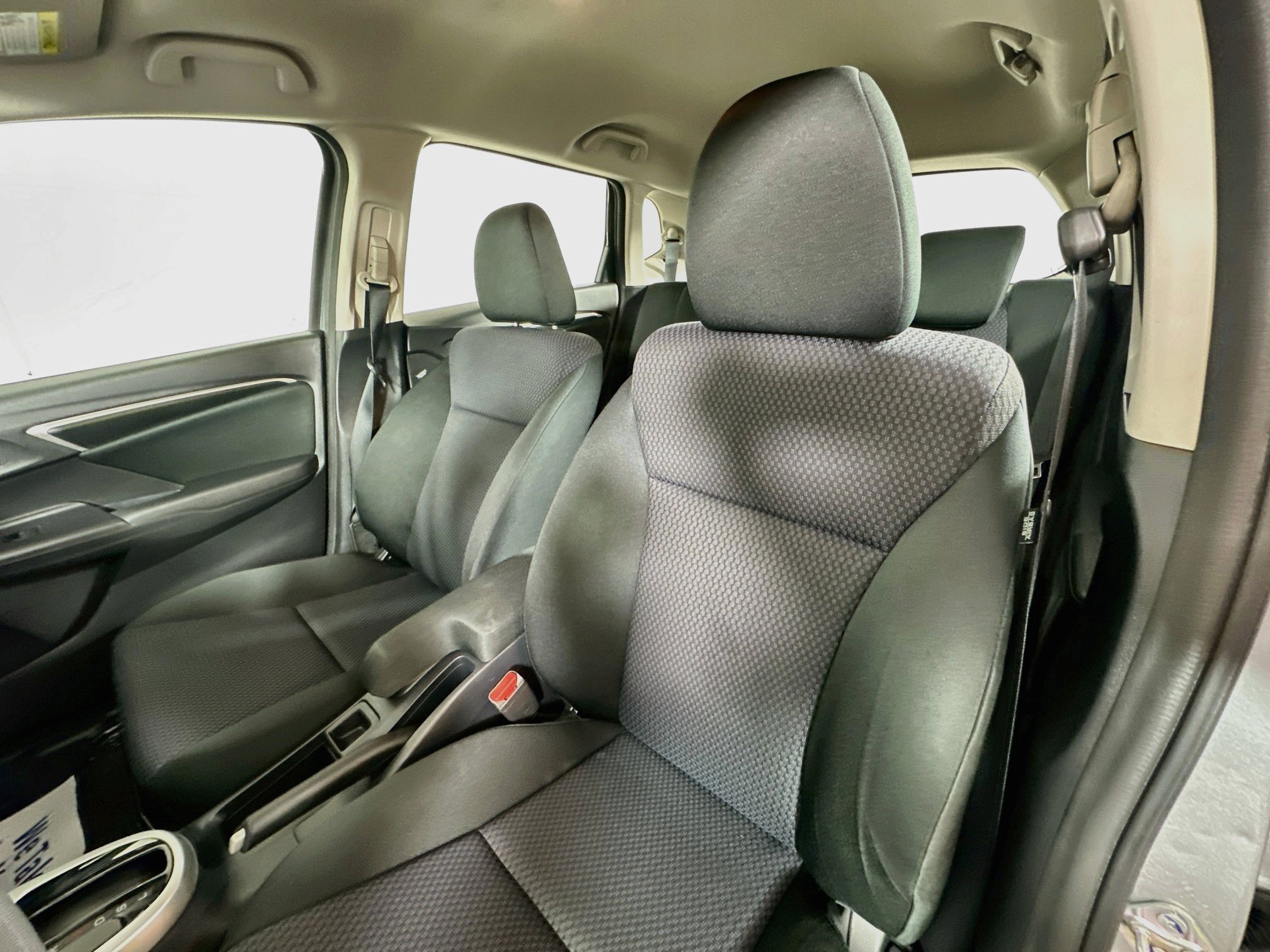 Used 2020 Honda Fit LX image 19